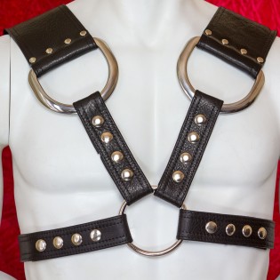 Wide Shoulder Black Leather Harness 